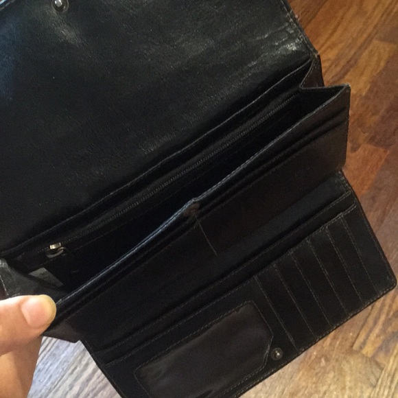 Stylish Black Genuine Leather Good Cond Wallet - Picture 5 of 5